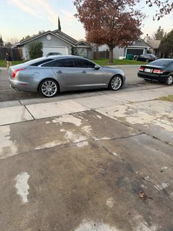 2013 Jaguar XJ-Series