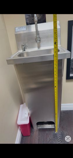 Krowne Stainless Steel Sink