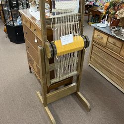 Upright Loom