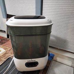 Baby Brezza Bottle Sterilizer 
