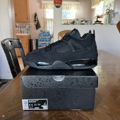 Jordan 4 Retro Black Cat (2025) Size 11