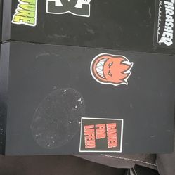 Ps4 With Controllers