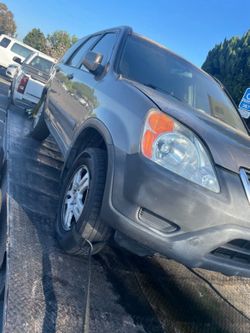 03 CRV Honda FOR PARTS