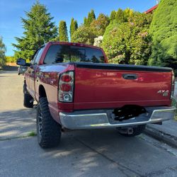 2007 Dodge Ram 1500 Laramie +Lift kit+ Brand new off road tires 