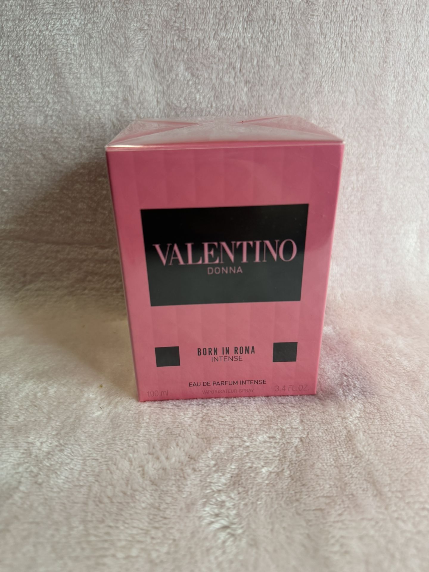 Valentino Perfume