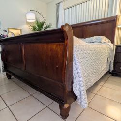 Queen Sleigh Bed - Solid Wood Throughout!