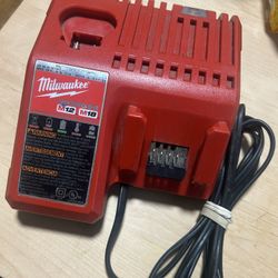 Firm! Milwaukee M12 and M18 12-Volt/18-Volt Lithium-Ion Multi-Voltage Battery Charger