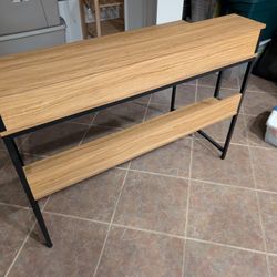 Computer Desk w/High Riser Hutch 