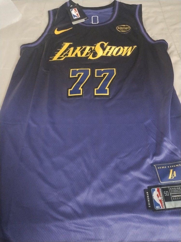 Luca Donic Los Angeles Lakers Jersey Size Large