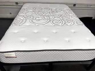 POSTUREPEDIC FULL BED