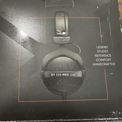 Beyerdynamic DT 770 Pro Studio Headphones 
