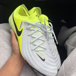 Phantom Gx 2 Elite Size 10