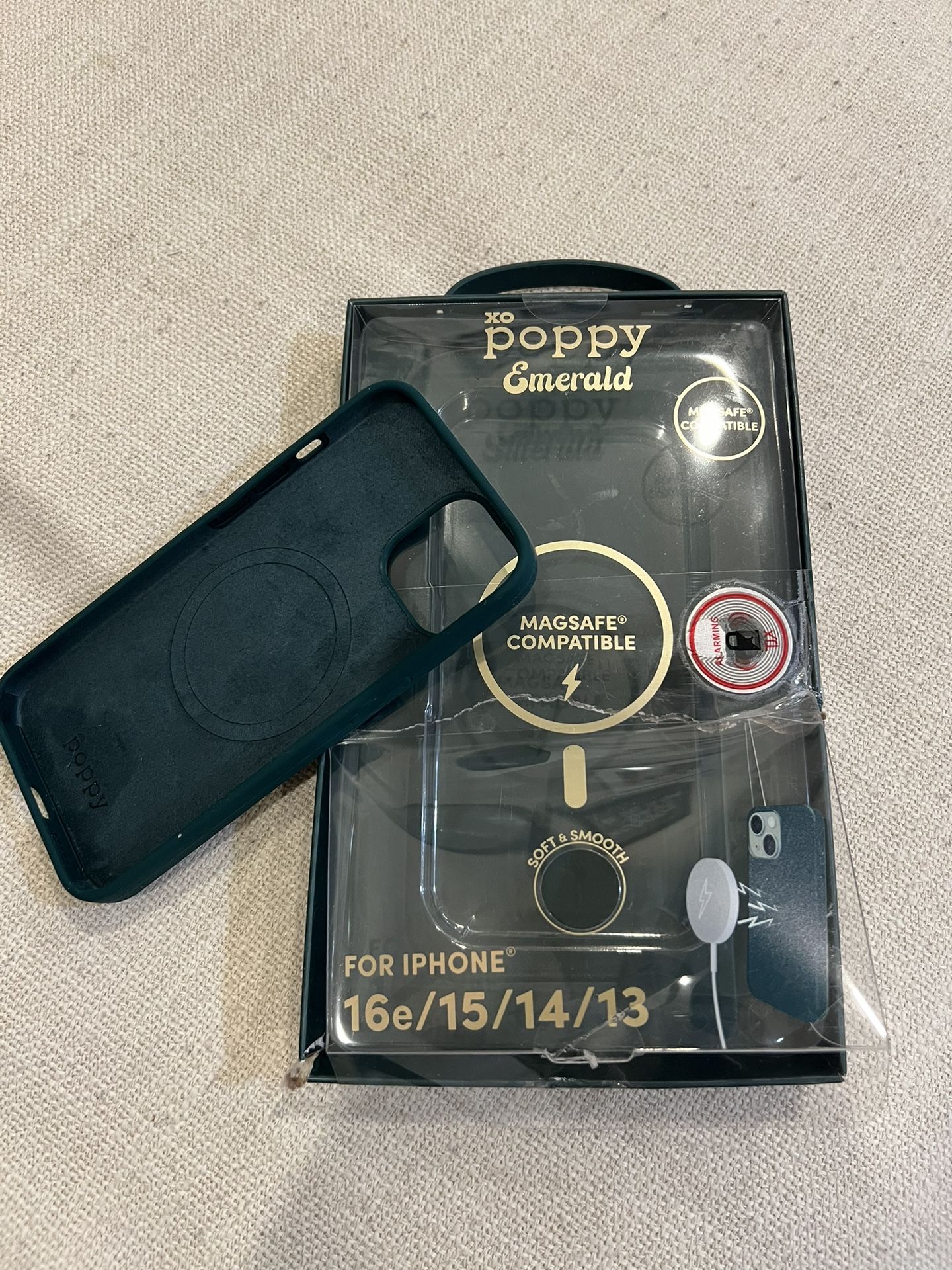 iPhone Case - Emerald Green - MagSafe Compatible 