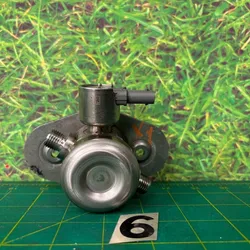 16-19 BMW X1 F48 ENGINE HIGH PRESSURE FUEL PUMP OEM