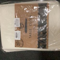 Tablecloth New Round 120” Ivory