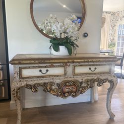 Gorgeous Sofa Table 