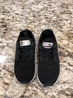 Kids size 7c adidas