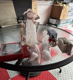 Assorted Christmas Items 