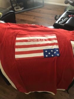 T-shirt s