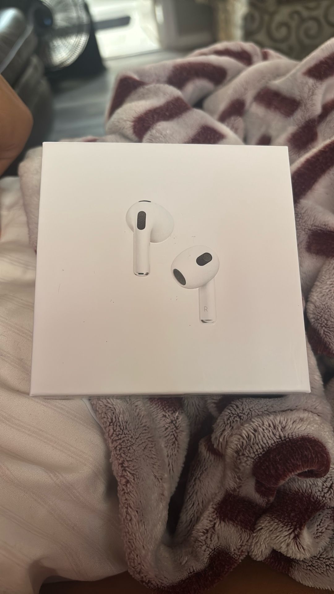 Airpods Gen 3