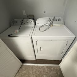 Whirlpool washer & Dryer Set