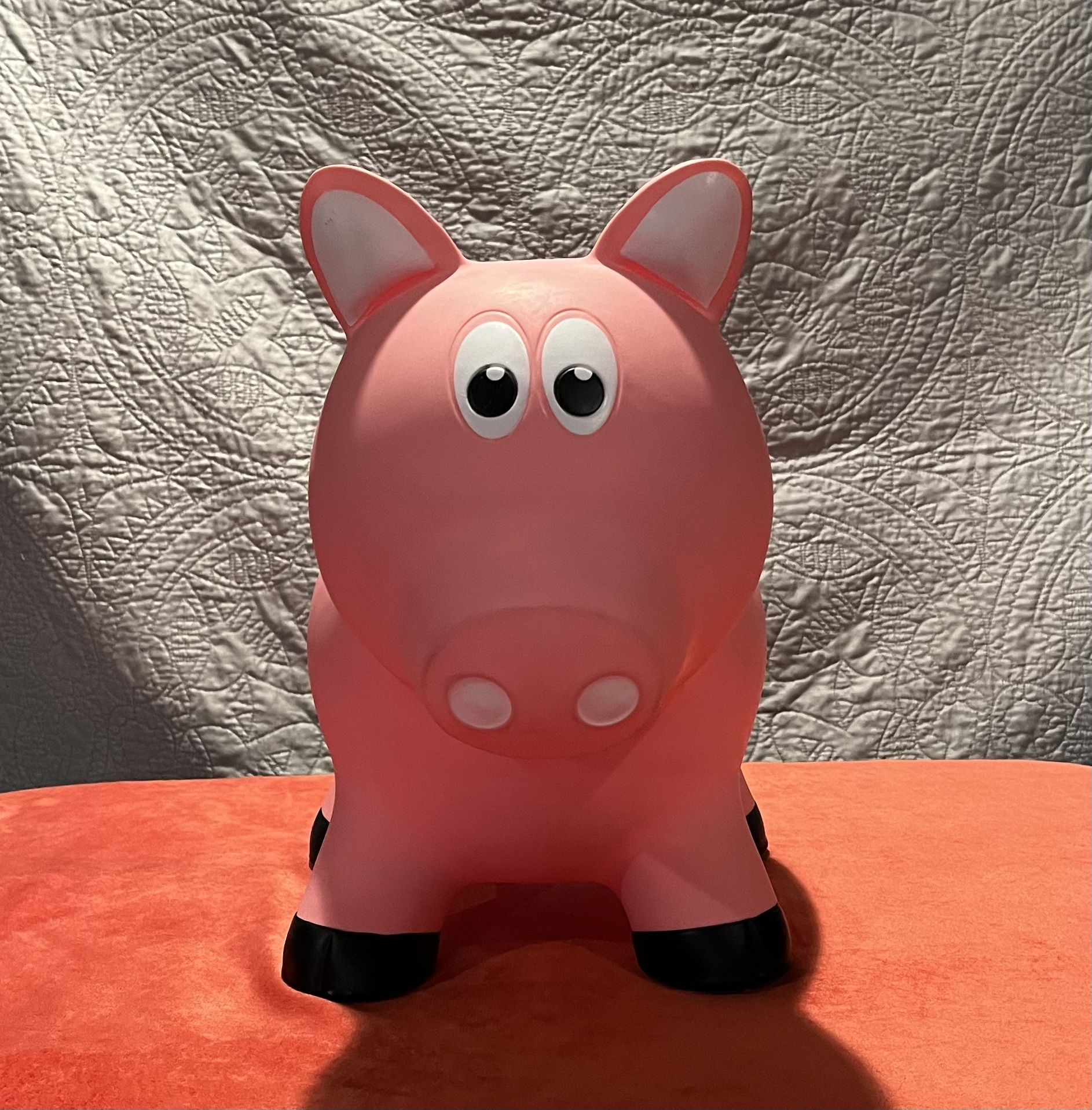 Farm Hoppers - Inflatable Bouncy Pig Jumper Toy