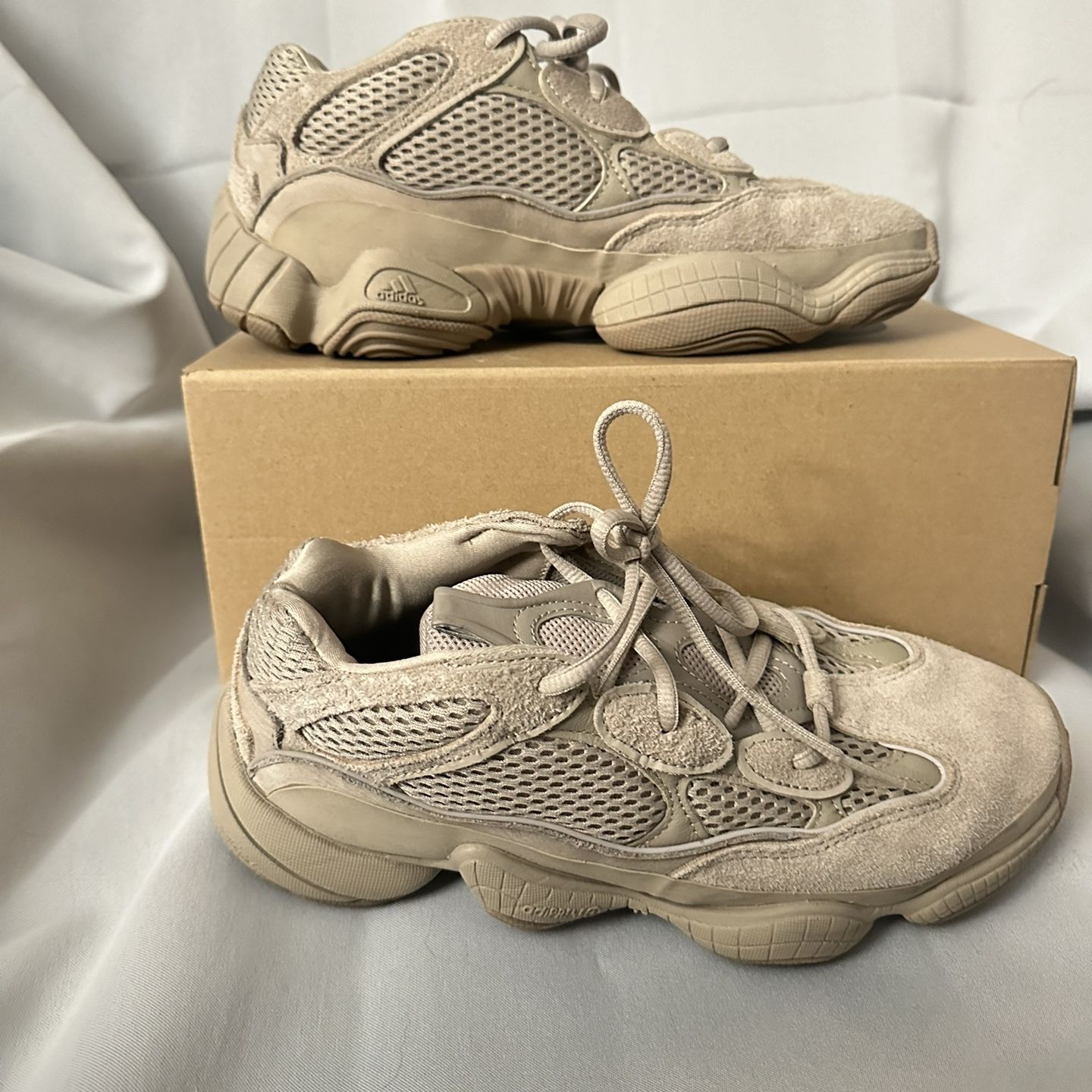 Yeezy 500 Taupe Light Size 8 for Sale in Garden Grove, CA - OfferUp