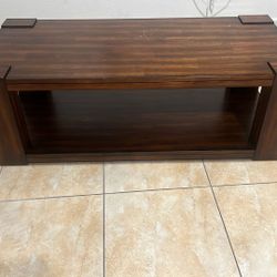 Wood Coffee Table 