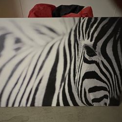 🦓 Large Black & White Zebra Canvas – Modern Wall Art