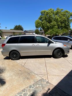 2010 Toyota Sienna