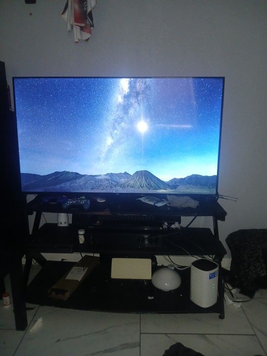 55" Roku TCL TV