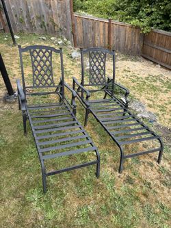 Black Aluminum Patio Chaise Lounges