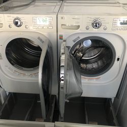 Lg Washer And Dryer Set Electric 