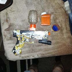 Water Bead Gun With Laser Pointer, Charger, And Plenty Of Water Beads
