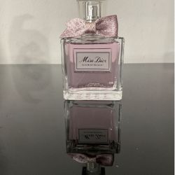 Miss Dior Blooming Bouquet – 100mL — $105 FIRM