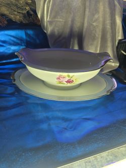 Kutani China Gravy Boat / Saucer