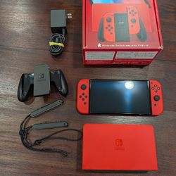 Nintendo Switch OLED - Mario Red - Excellent