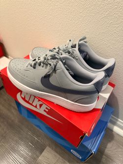 Nike Low-Top Sneakers Gray