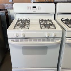 Hot Point 30”Wide Gas Range Stove In White