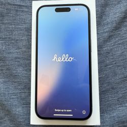 iPhone 16 Teal