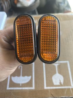 JDM Honda Civic EG6 DC2 Del Sol Stanley 4043 Amber Fender side marker lights