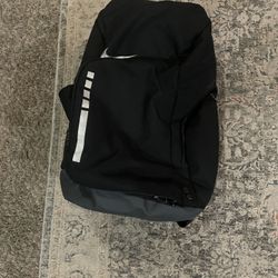 Nike elite bag