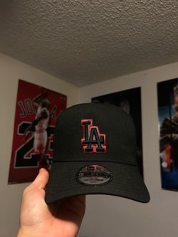 LA HAT