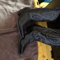 Laredo Cowgirl Boots 