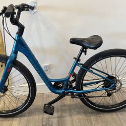 Woman’s Specialized Roll Hybrid Disc Brakes Tuned Ready/Ride