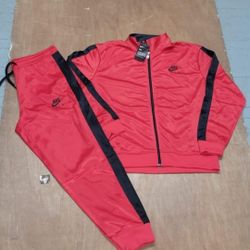 Nike Activewear Sweatsuit 