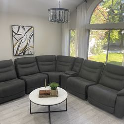 Kelsee Fabric Power Reclining Sectional with Power Headrests