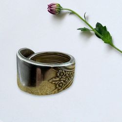 Vintage International Signed Silver Flatware Spoon Ring - Size 6