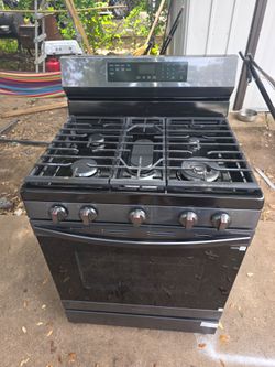 Samsung 5 burber  gas. black stainless steel