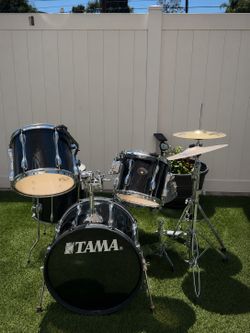 Seven piece used Tama starter drum set